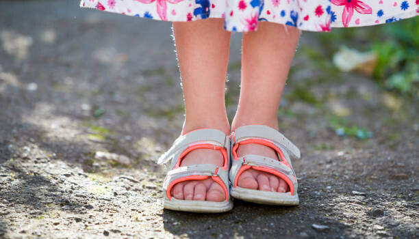Closed Toe Sandals Versus Open Toe Sandals Which Is Best For Toddler Girls