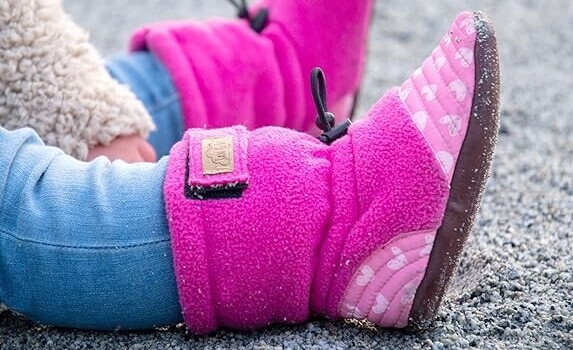 baby stay put cozy booties