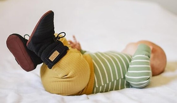 Baby Stay Put Cozy Booties