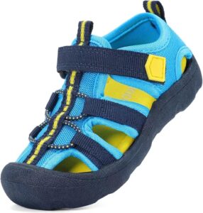 Lightweight toddler water shoes with wide toe box, breathable quick-dry knit upper, non-slip sole, and protective toe cap for summer outdoor adventures Lightweight toddler water shoes with wide toe box, breathable quick-dry knit upper, non-slip sole, and protective toe cap for summer outdoor adventures
